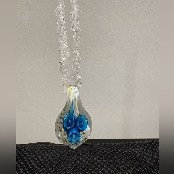 Delicate Floral Teardrop Glass Pendant Necklace with Vibrant Blue Flowers - Picture 4 of 12